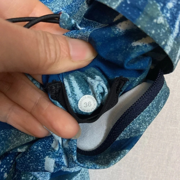 Lululemon Athletica Current State Swim Beach Board Short 9"  Sz 36 - Picture 6 of 11